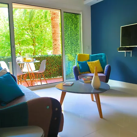 Nestor&jeeves - Camilia Terrasse - - Close Sea Daire *